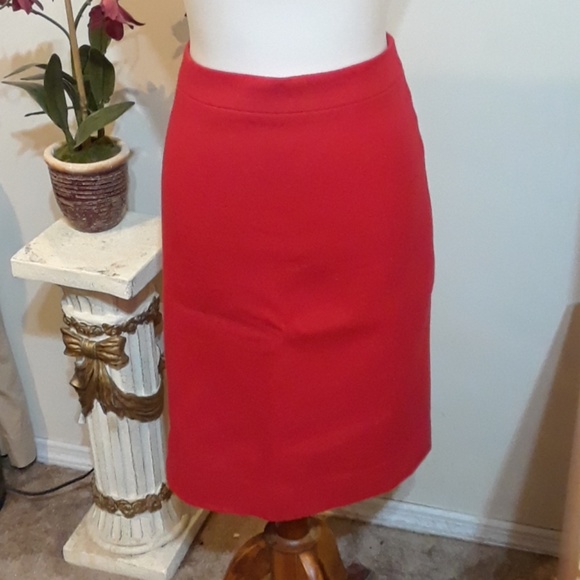 Bubdle of 2 J.Crew Wool Pencil Skirts - Picture 4 of 8